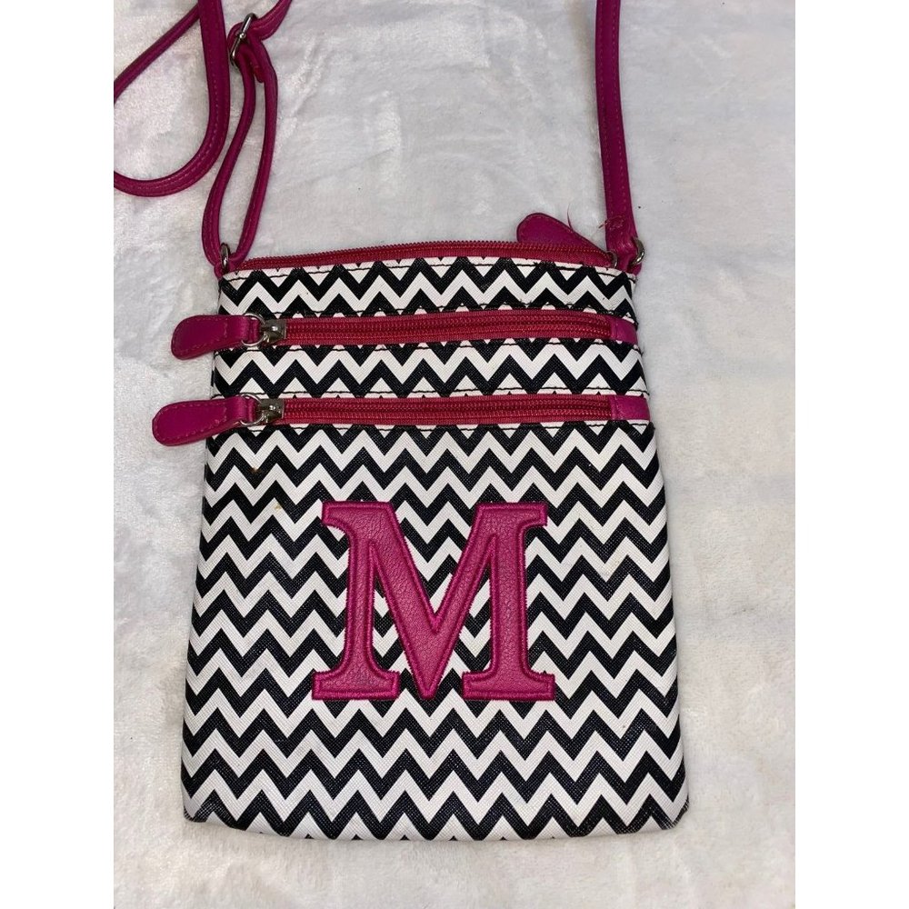 Ladies Chevron Crossbody M Purse
